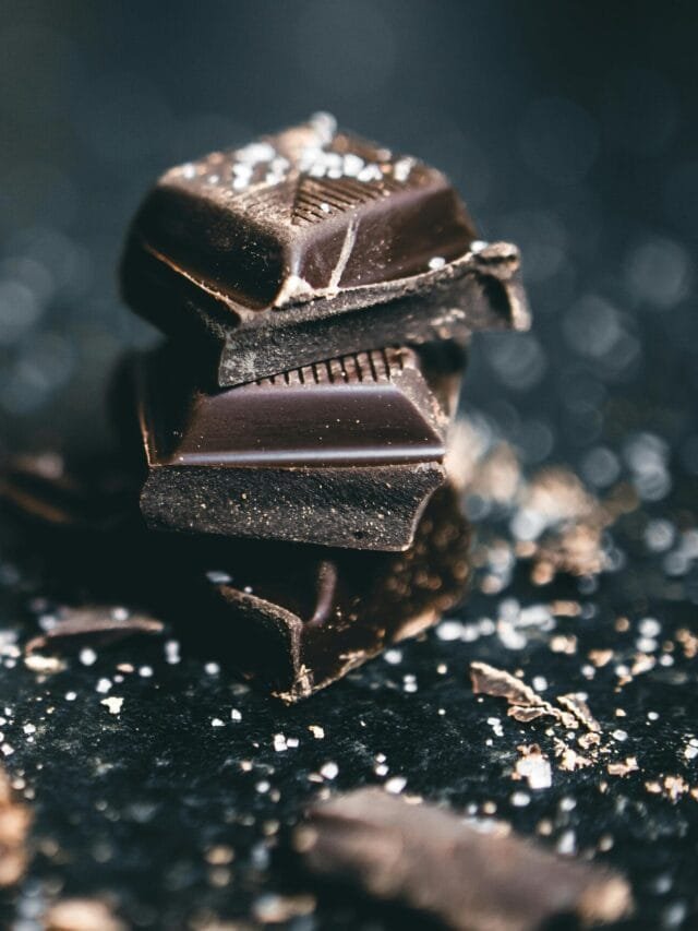 Can Dark Chocolate Fit in a Diabetes Diet? 8 Key Facts